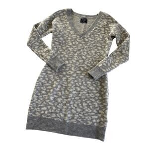 Abercrombie & Fitch Gray Animal Print Mini Sweater Dress Women’s Size Medium NWT